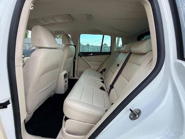 Photo of 2011 White Volkswagen Tiguan