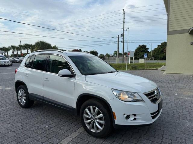 Photo of 2011 White Volkswagen Tiguan