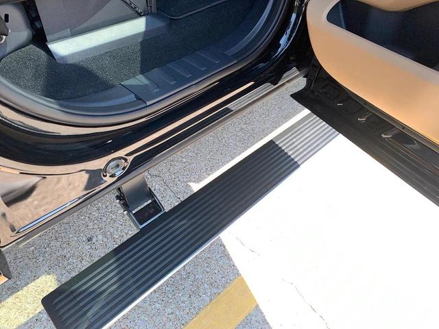 Photo of 2024 Agate Black Metallic Ford F-250
