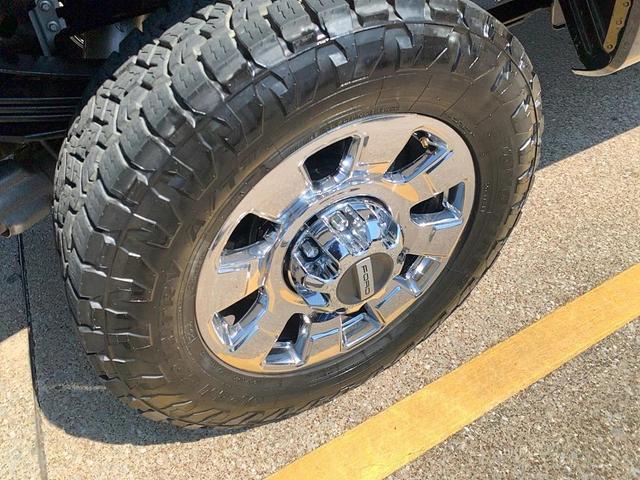 Photo of 2024 Agate Black Metallic Ford F-250