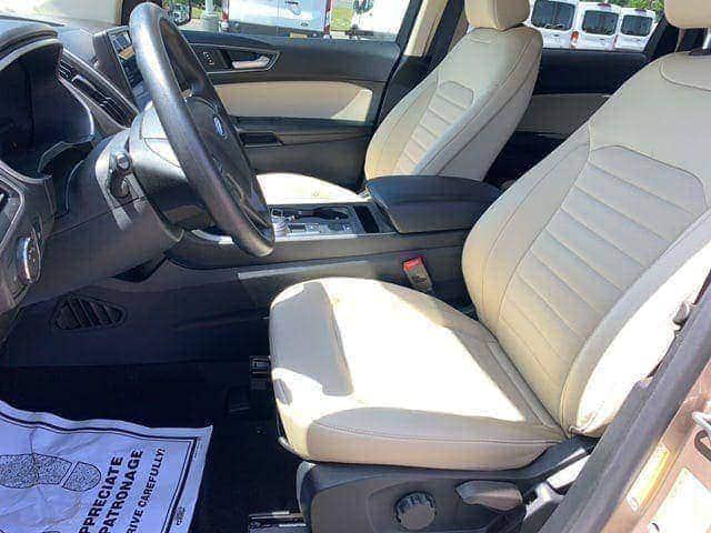 2021 Ford Edge