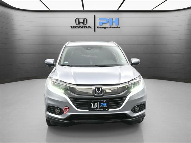 Photo of 2022 Lunar Silver Metallic Honda HR-V