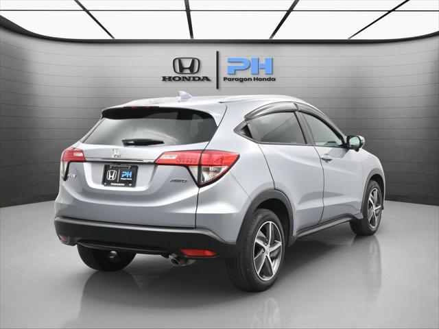 Photo of 2022 Lunar Silver Metallic Honda HR-V