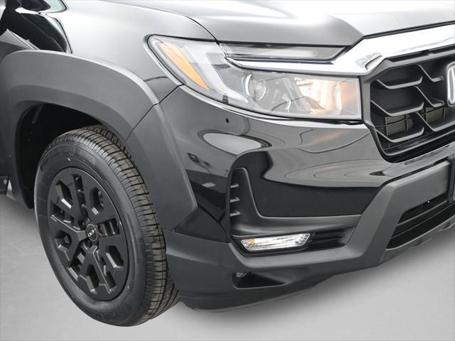Photo of 2023 Crystal Black Pearl Honda Ridgeline