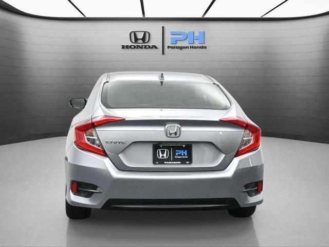 Photo of 2018 Lunar Silver Metallic Honda Civic