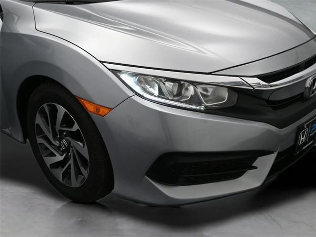 Photo of 2018 Lunar Silver Metallic Honda Civic