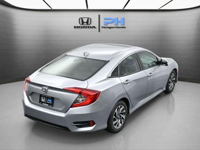 Photo of 2018 Lunar Silver Metallic Honda Civic