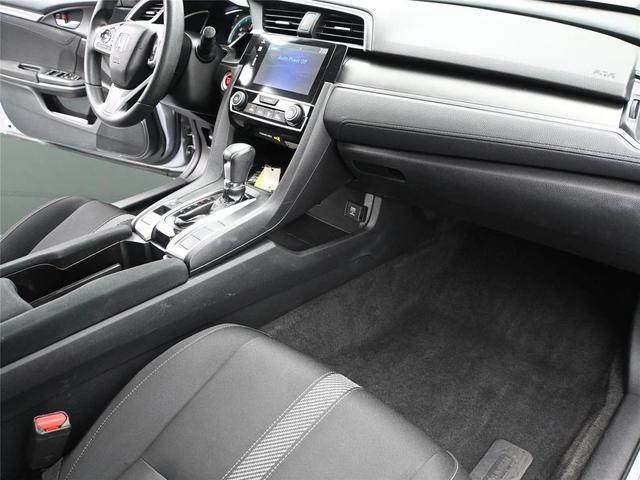 Photo of 2018 Lunar Silver Metallic Honda Civic