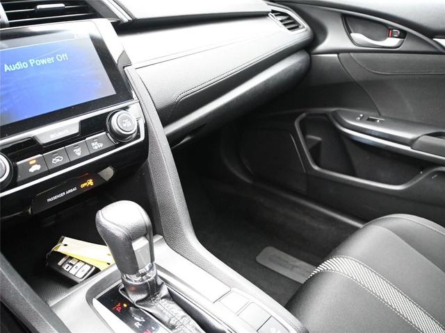 Photo of 2018 Lunar Silver Metallic Honda Civic