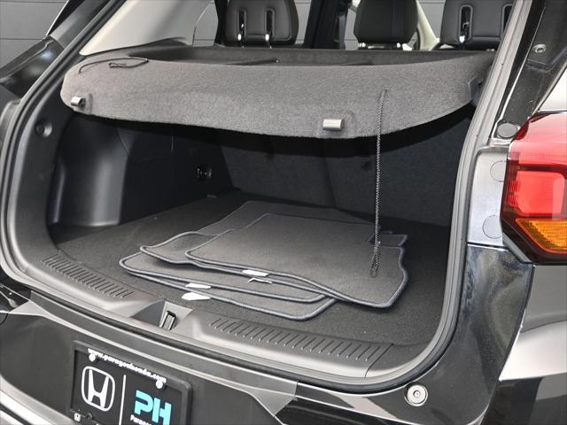 Photo of 2025 Ebony Twilight Metallic Buick Encore GX