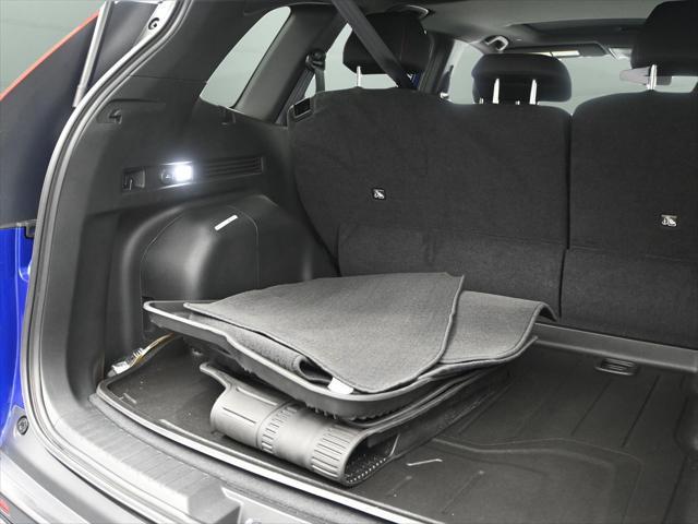 Photo of 2023 Still Night Pearl Honda CR-V Hybrid