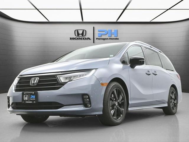 Photo of 2024 Sonic Gray Pearl Honda Odyssey