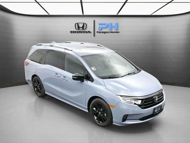 Photo of 2024 Sonic Gray Pearl Honda Odyssey