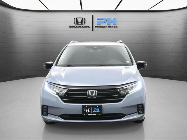 Photo of 2024 Sonic Gray Pearl Honda Odyssey