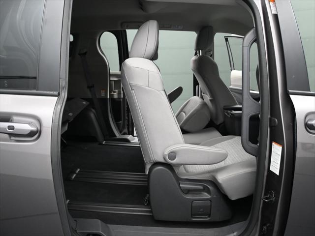 Photo of 2022 Predawn Gray Mica Toyota Sienna