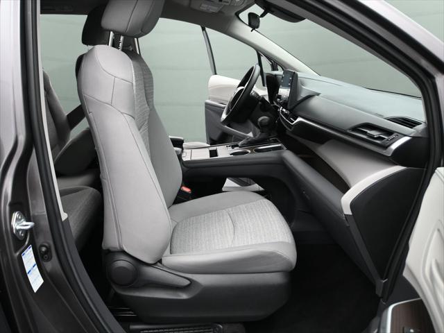 Photo of 2022 Predawn Gray Mica Toyota Sienna