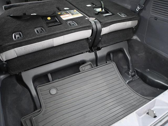 Photo of 2022 Predawn Gray Mica Toyota Sienna