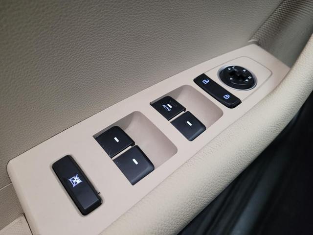 Photo of 2018 Quartz White Pearl Hyundai SONATA