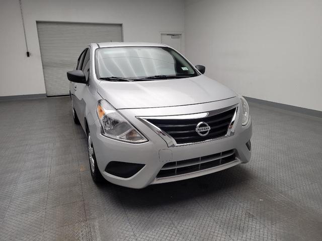 Photo of 2019 Brilliant Silver Metallic Nissan Versa