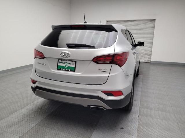 Photo of 2018 Sparkling Silver Hyundai Santa Fe Sport