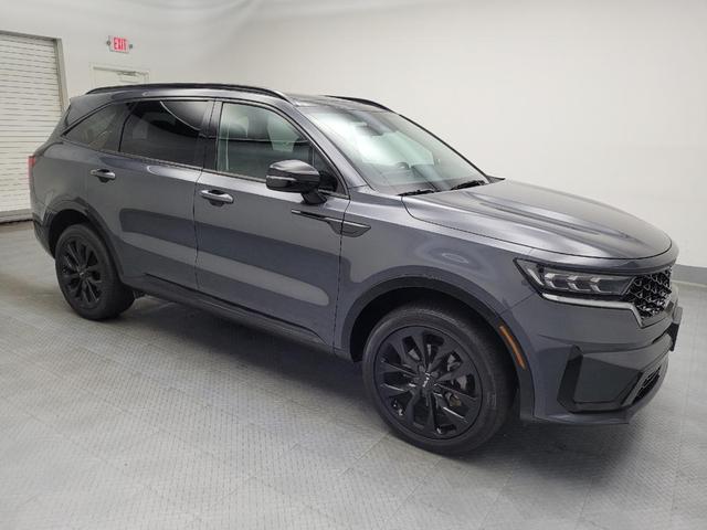 Photo of 2022 Gravity Grey Kia Sorento