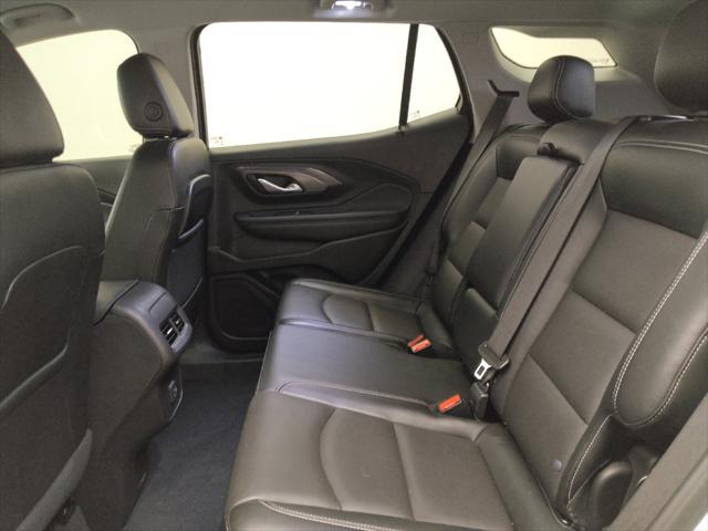 Photo of 2023 White GMC Terrain