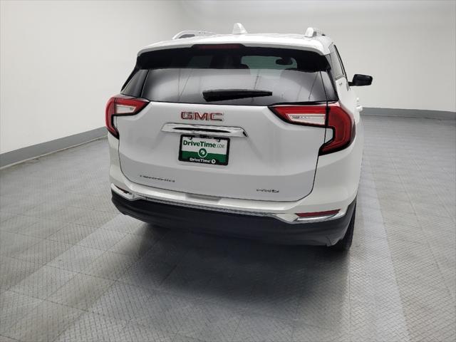 Photo of 2023 White GMC Terrain
