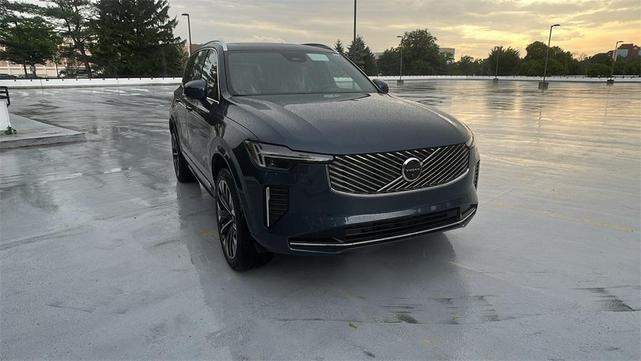 Photo of 2026 Denim Blue Metallic Volvo XC90
