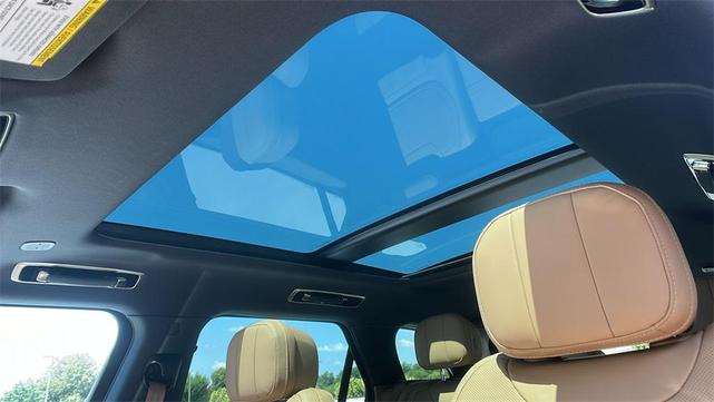 Photo of 2024 Santorini Black Metallic Land Rover Range Rover Sport