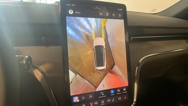 Photo of 2025 Sand Dune Volvo EX90