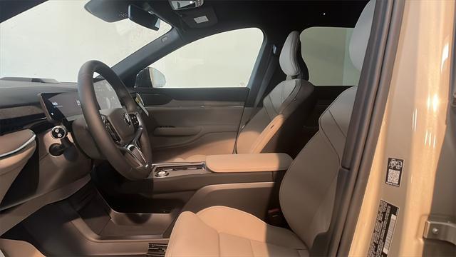 Photo of 2025 Sand Dune Volvo EX90