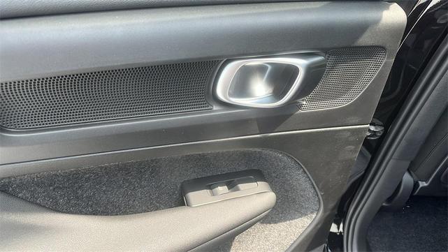 Photo of 2026 Onyx Black Volvo XC40