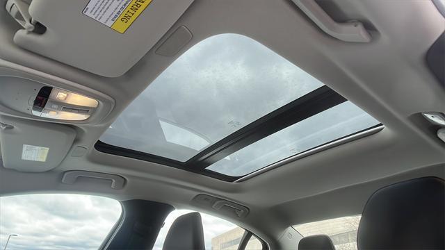 Photo of 2025 Crystal White Pearl Volvo S60