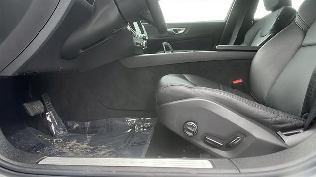 Photo of 2025 Crystal White Pearl Volvo S60