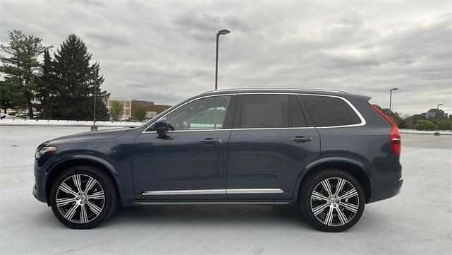 Photo of 2022 Denim Blue Volvo XC90