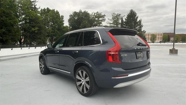 Photo of 2022 Denim Blue Volvo XC90