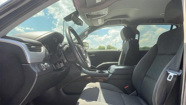Photo of 2020 Gray GMC Yukon