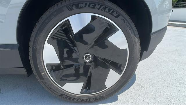 Photo of 2025 Grey Volvo EX30