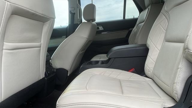 Photo of 2016 Ruby Red Metallic Tinted Clearcoat Ford Explorer