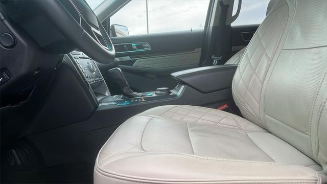Photo of 2016 Ruby Red Metallic Tinted Clearcoat Ford Explorer