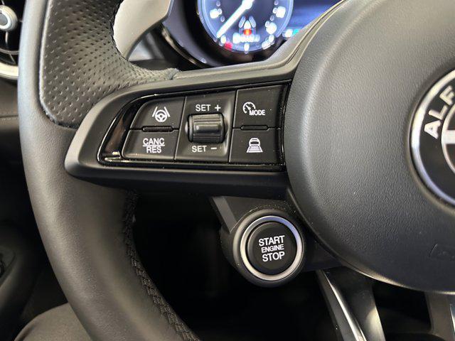 Photo of 2024 Alfa White Alfa Romeo Tonale