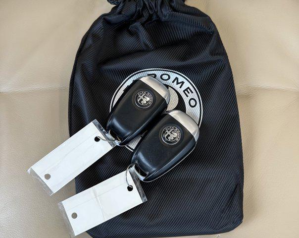Photo of 2024 Alfa White Alfa Romeo Tonale