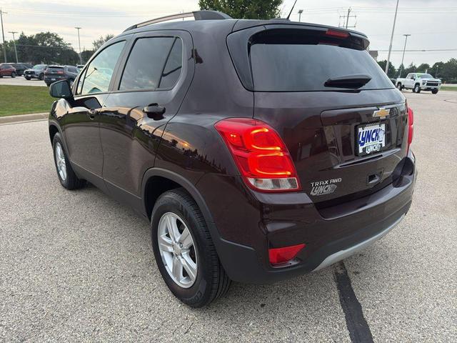 Photo of 2021 Black Cherry Metallic Chevrolet Trax