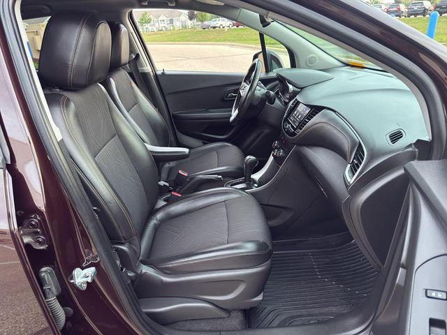 Photo of 2021 Black Cherry Metallic Chevrolet Trax