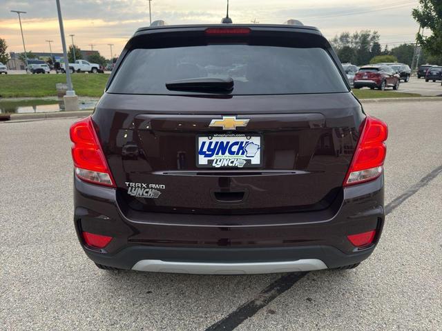 Photo of 2021 Black Cherry Metallic Chevrolet Trax