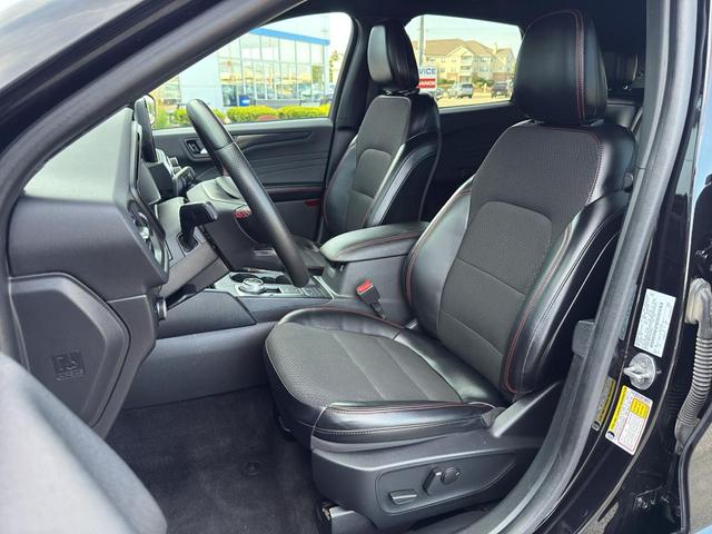 Photo of 2024 Agate Black Metallic Ford Escape
