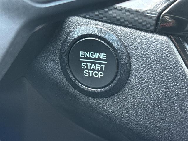 Photo of 2024 Agate Black Metallic Ford Escape