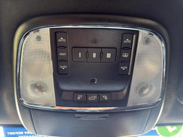 Photo of 2020 Ivory 3-Coat Jeep Grand Cherokee