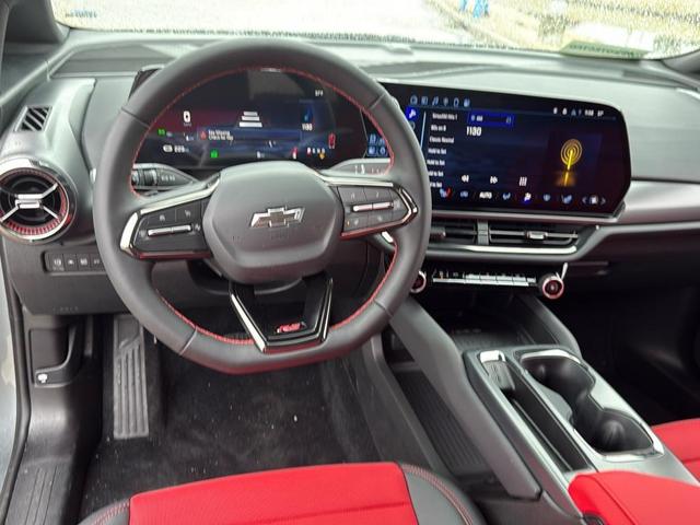 Photo of 2025 Sterling Gray Metallic Chevrolet Equinox EV