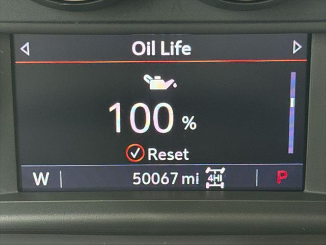 Photo of 2022 Black Chevrolet Silverado 1500